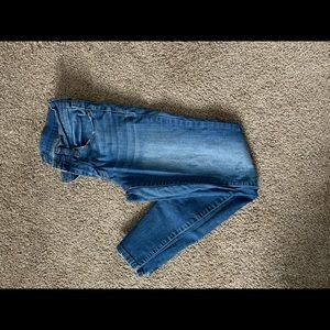 SKINNY JEANS!